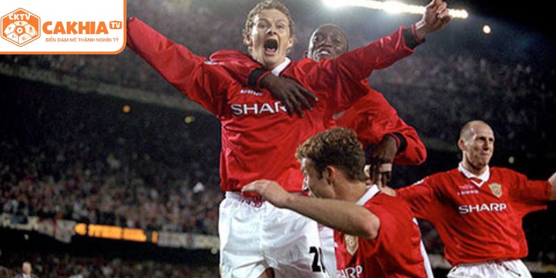 Manchester United Huyền Thoại 1999 Vang Danh Tại CakhiaTV 3 Những cầu thủ làm nên huyền thoại Manchester United năm 1999